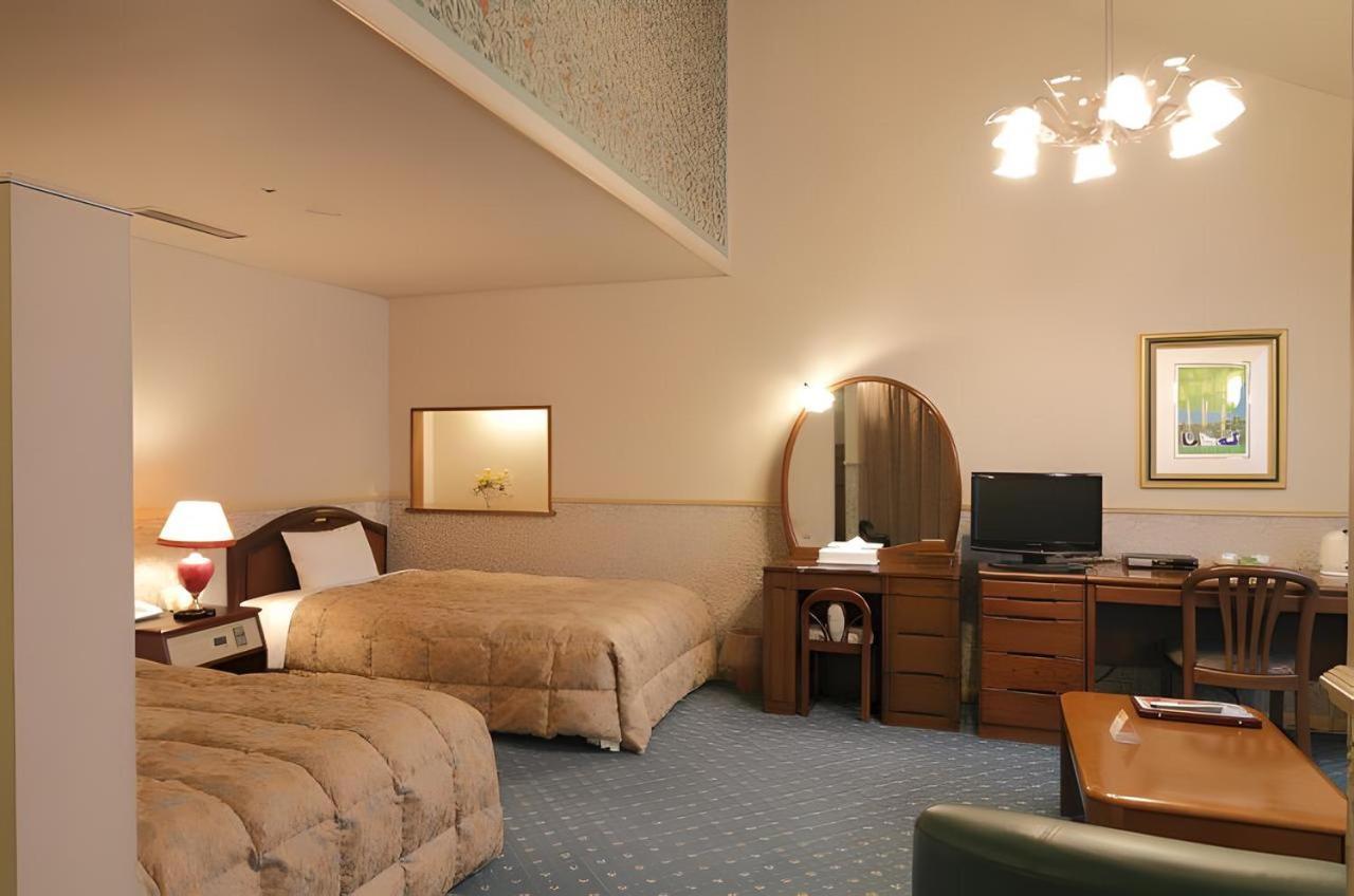 New Sunpia Tsuruga Hotel Kültér fotó